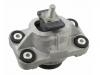  Engine Mount:LR057632